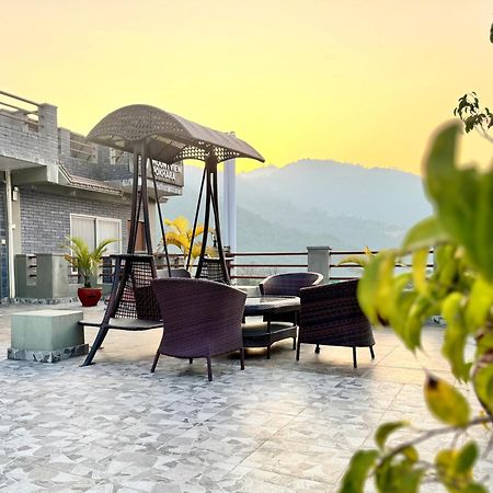 Hotel Mount View Pokhara Exterior foto