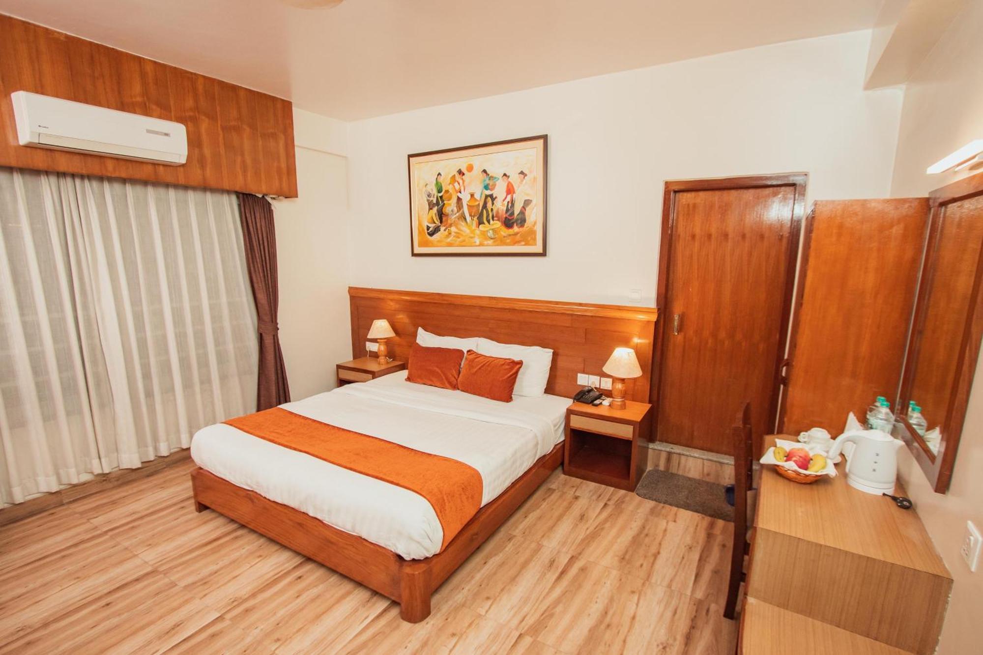 Hotel Mount View Pokhara Exterior foto