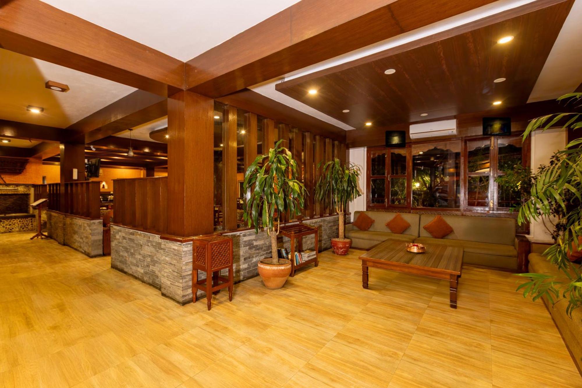 Hotel Mount View Pokhara Exterior foto