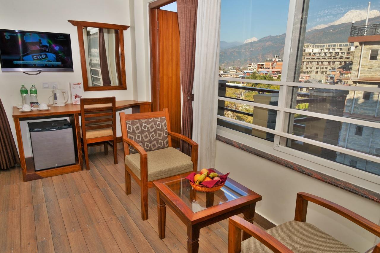 Hotel Mount View Pokhara Exterior foto